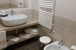 bagno camere con balcone bagno camere con balcone