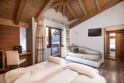 Bio Junior Suite 3p 4 Bio Junior Suite 3p 4