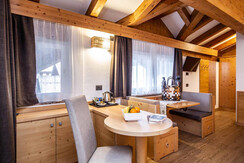 ©Enrica-Pallaver-Dolomites-Web (2)