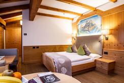 ©Enrica-Pallaver-Dolomites-Web (3)