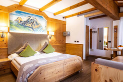 ©Enrica-Pallaver-Dolomites-Web (5)