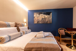 Hotel Isolabella Art Room