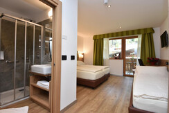 triple room Superior + bathroom