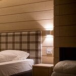  Foto von Familienzimmer