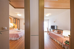 2 camere e 1 bagno 2 camere e 1 bagno