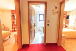 Majorka-8742 Majorka-8742