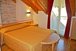 Standard "Ciampedel" Standard "Ciampedel"