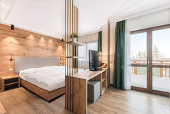 Deluxe - 115 Deluxe - 115