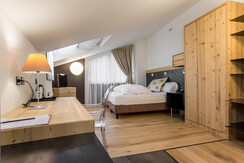 Hotel Orso grigio camera deluxe 3