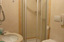 CAMERE (38) CAMERE (38)