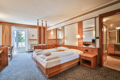 Standard quadrupla 2 Standard quadrupla 2