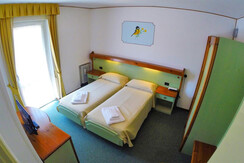 Camera family stanza bambini