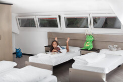 domi 202 family room domi 202 family room