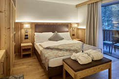 Old lares sciare in Val di Fiemme Old lares sciare in Val di Fiemme