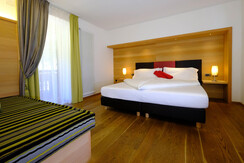 Larice camera Larice camera