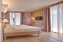 Camere Elegance Kristal Palace Hotel 