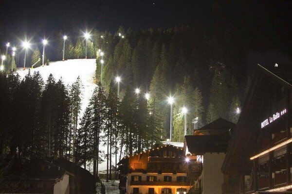 La Baita di fronte al Canalone Miramonti | © Hotel La Baita Madonna di Campiglio