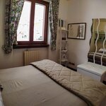  foto van Tweepersoonskamer, bad, WC, noord