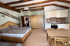 F154334E-BE93-4B84-9A6F-3DC647370EEF