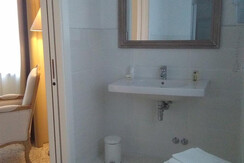 camera superior vista giardino 3