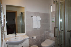 bagno stanze ovest e nord 1 bagno stanze ovest e nord 1