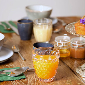 breakfast table