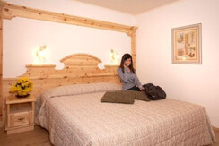 Ladina-balcone-01 Ladina-balcone-01