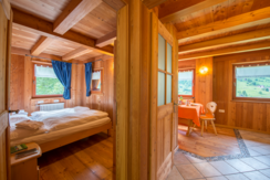 Mas de la Bolp, Val di Rabbi, Trentino, Genzianell Mas de la Bolp, Val di Rabbi, Trentino, Genzianell