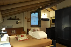 Camera mansardata Camera mansardata