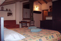 Camera_mansardata B&B Mas dei Girardei Camera_mansardata B&B Mas dei Girardei