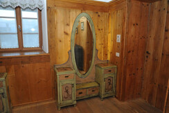 122 Camera Legno 122 Camera Legno