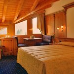  Photo of Double room, bath, toilet, facing the mountains