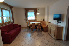 soggiorno ercabuan trilocale