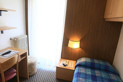 camera singola camera singola