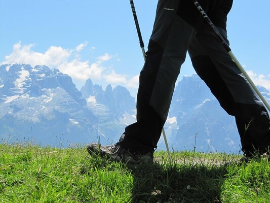 Nordik_walking_hotel_miramonti
