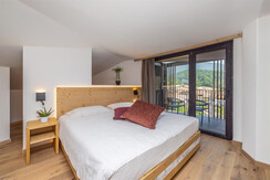 2205183_IMG_ICG 2205183_IMG_ICG