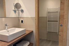 ajs_2021 (4) ajs_2021 (4)