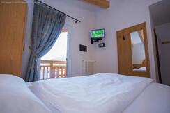 Hotel-Miravalle-Soraga_Camera-singola (3) Hotel-Miravalle-Soraga_Camera-singola (3)