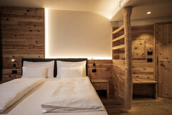 Monroc Hotel_ stanza