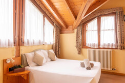 IMG_1702-HDR IMG_1702-HDR