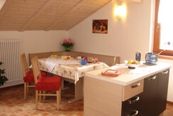 Nido di Rondine zona pranzo Nido di Rondine zona pranzo