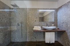 Junior Suite 05 Junior Suite 05