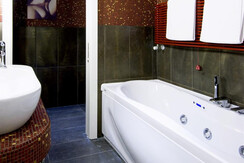 KLR foto - ParcHotelFlora - camera 110 - 02