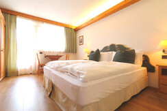 Hotel Bellacosta camera classic interno