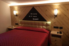 family room Superior