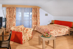 PW 502 HOTEL RUBINO GOLD PRESTIGE ROOM