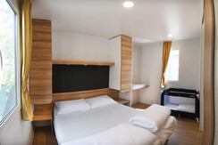 19.Stanza matrimoniale mobile homes