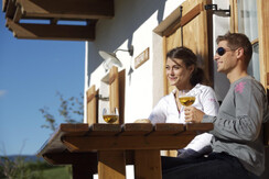 relax sul terrazzo dello chalet relax sul terrazzo dello chalet