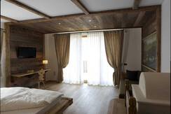 J suite Arnica20110830_PINETA_HOTELS_MG_9052 J suite Arnica20110830_PINETA_HOTELS_MG_9052