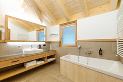 junior-suite-anemone-3-pineta-nature-resort-verdes junior-suite-anemone-3-pineta-nature-resort-verdes